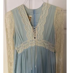 Gunne Sax Blue and White Lace Sundress